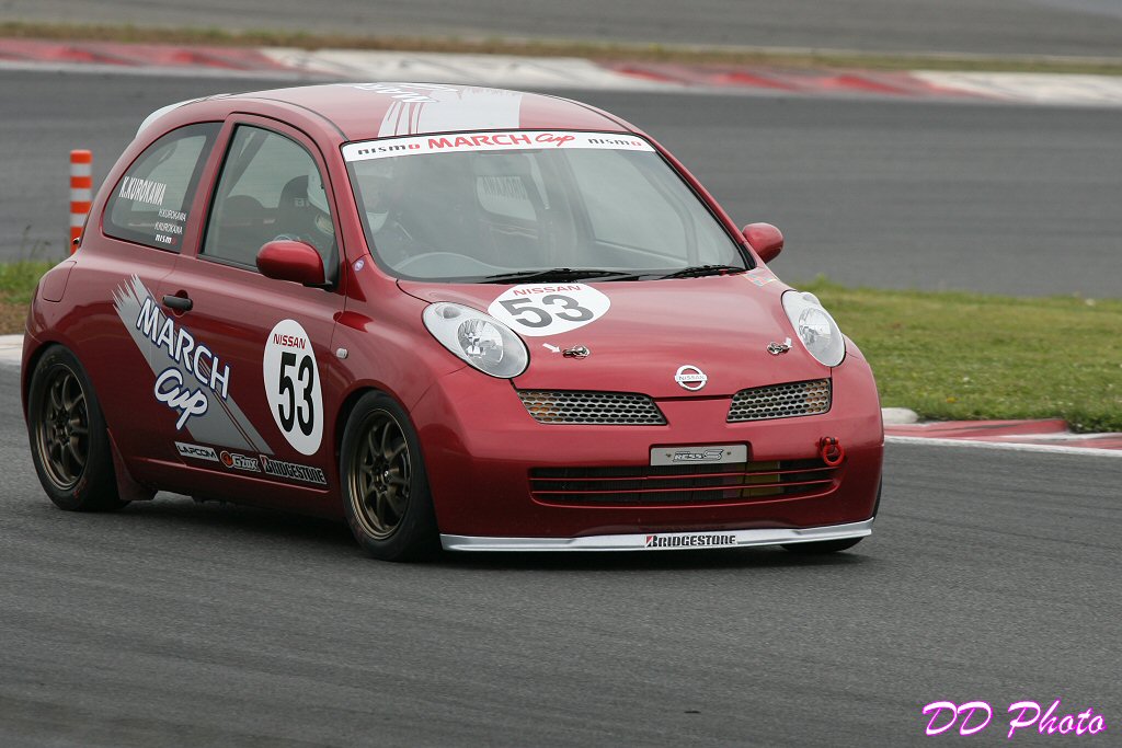 QG2H5610m.jpg