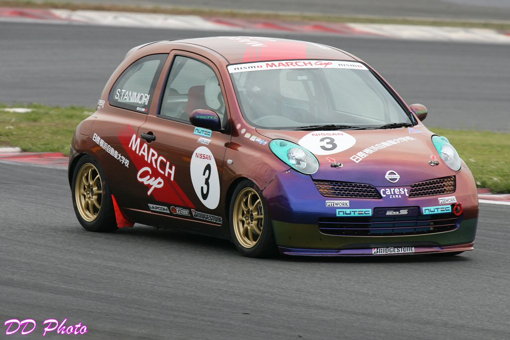 QG2H5635m.jpg