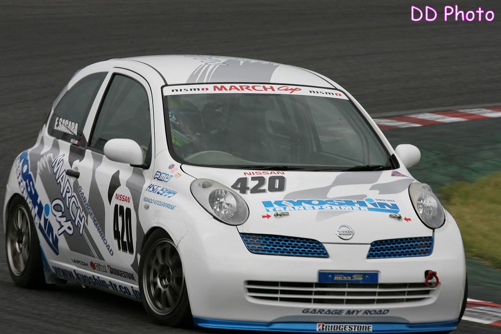 QG2H8001s.jpg