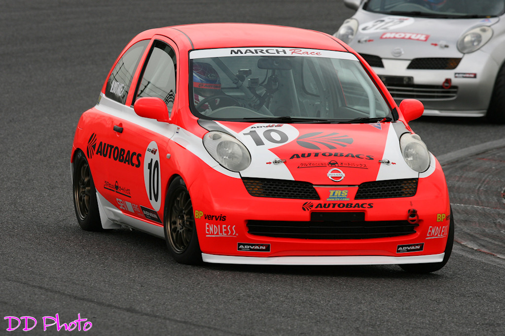 010-QG2H7955s.jpg